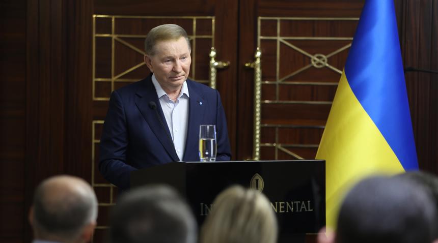 Зеленський у Кишиневі на День Незалежності Молдови: тристороння зустріч попри вторгнення дронів у повітряний простір