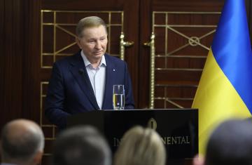 Зеленський у Кишиневі на День Незалежності Молдови: тристороння зустріч попри вторгнення дронів у повітряний простір