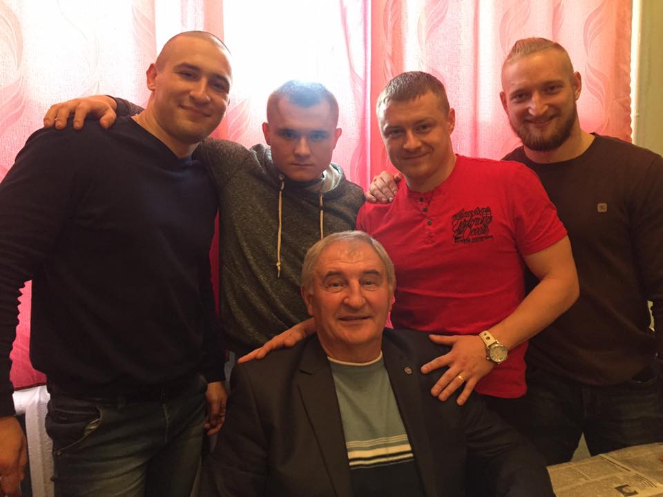 Заслужений тренер України з вихованцями, яких він виховав у спорті