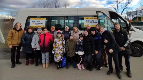 Реєстрація дітей після прибуття до центру реінтеграції Save Ukraine