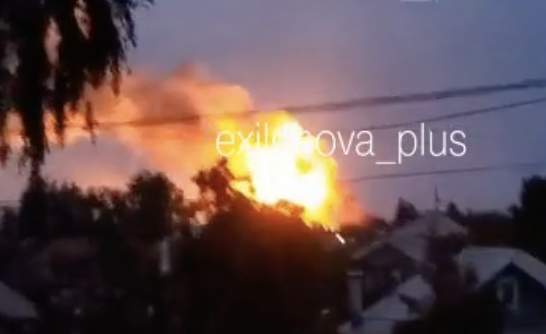 Кадр із відео, що фіксує наслідки удару в районі Самари