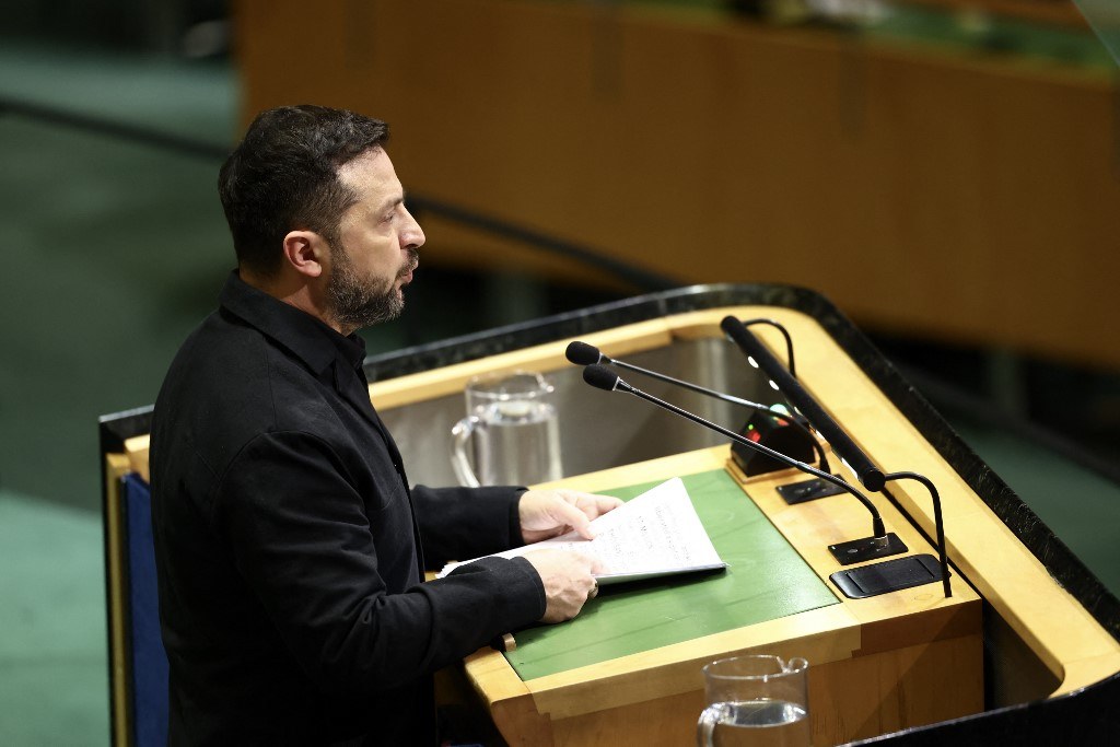 Volodymyr Zelensky speaking at the UN General Assembly in New York