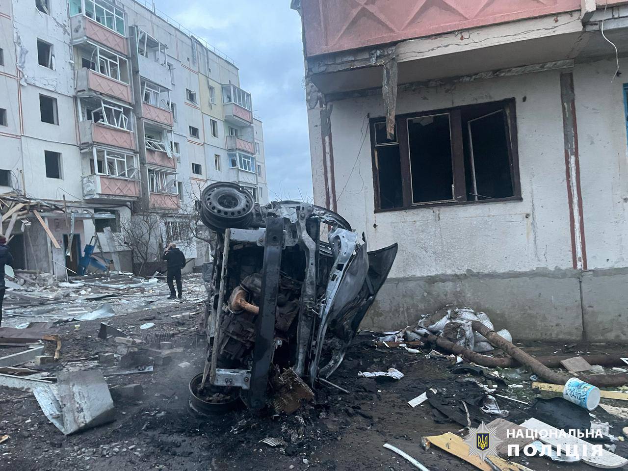 Ілюстративне фото: наслідки одного з попередніх російських ударів по центру Куп'янська на Харківщині, березень 2025 року — ілюстрація ціни, яку регіон платить щодня