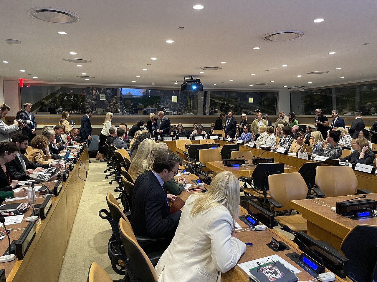 Illustrative photo: the hall of an international event on Ukrainian children (UN, 2025)