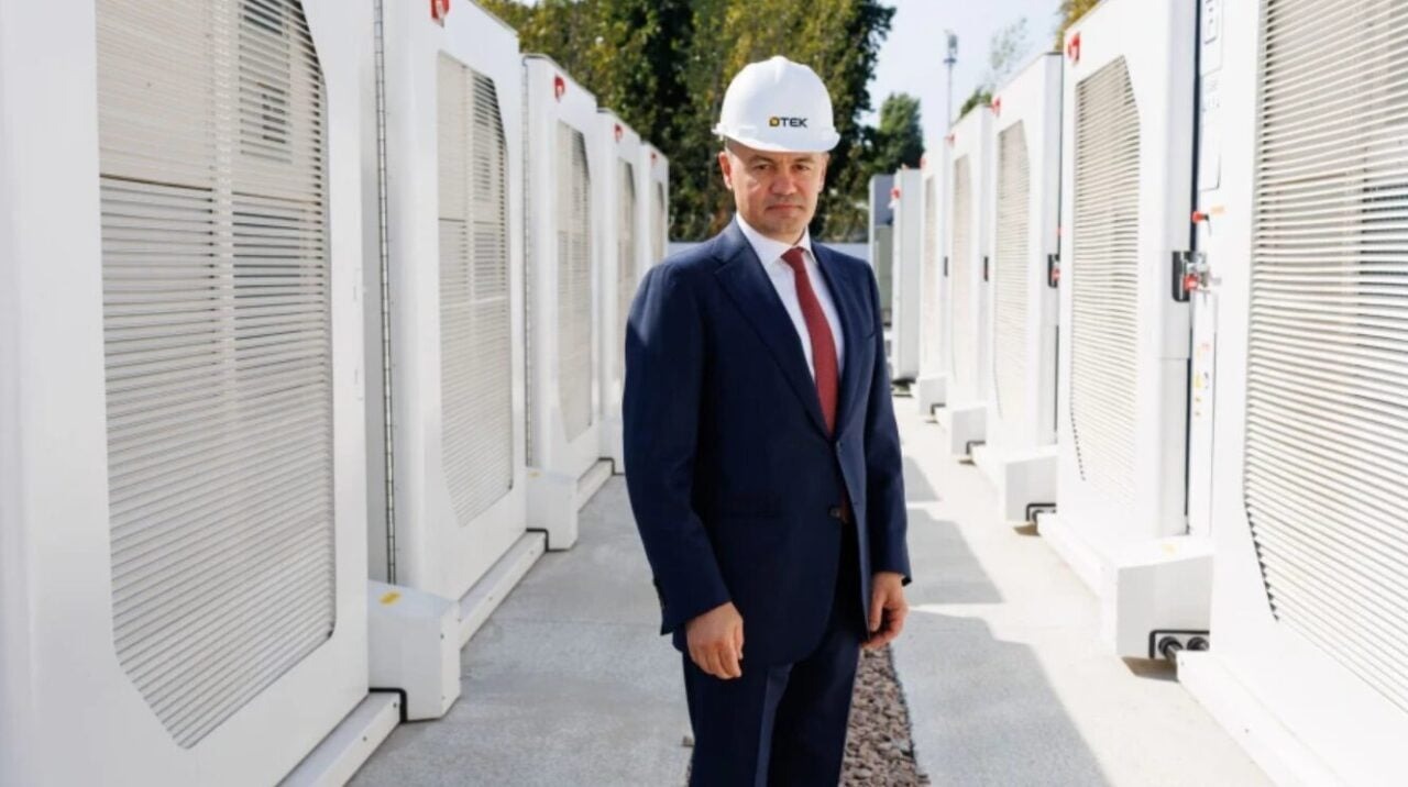 A DTEK executive at one of the battery storage sites