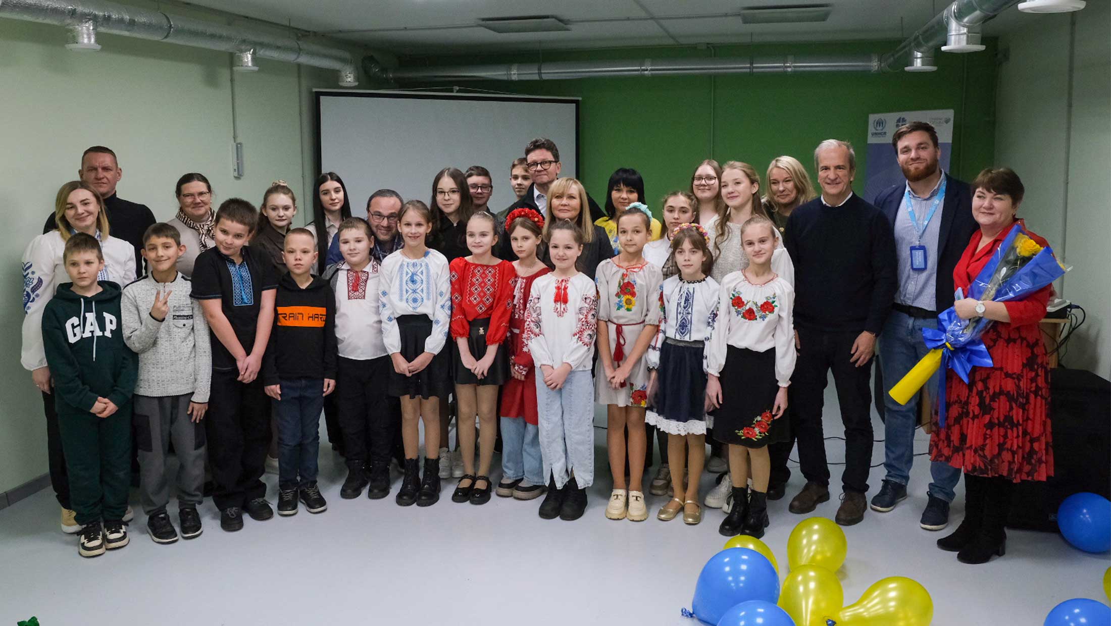 Одна з підземних шкіл України, відкрита за підтримки УВКБ ООН