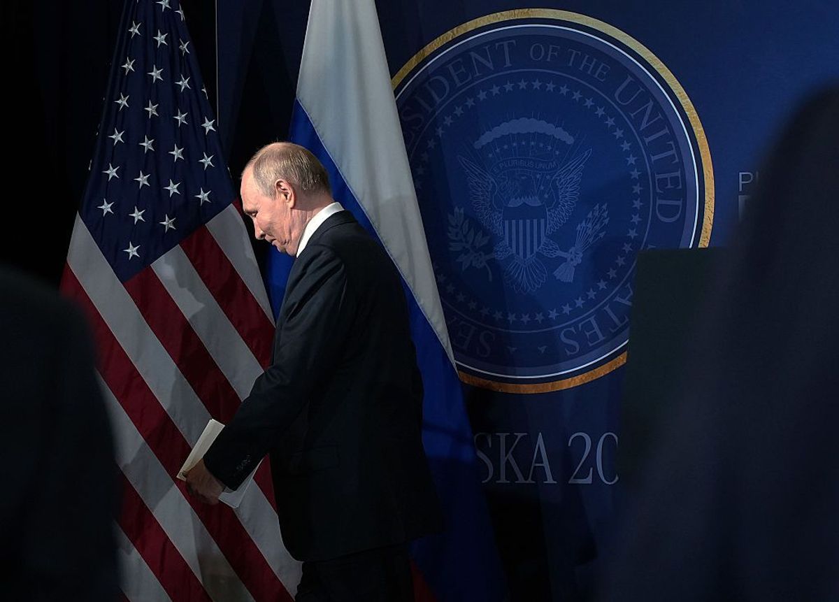putin leaves the podium after a press conference with Trump in Anchorage, 15 August 2025 (archive photo: Getty Images)