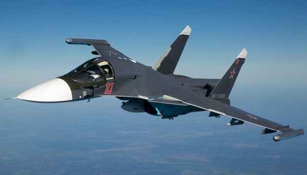 A Russian Su-34 in flight, archive illustrative photo