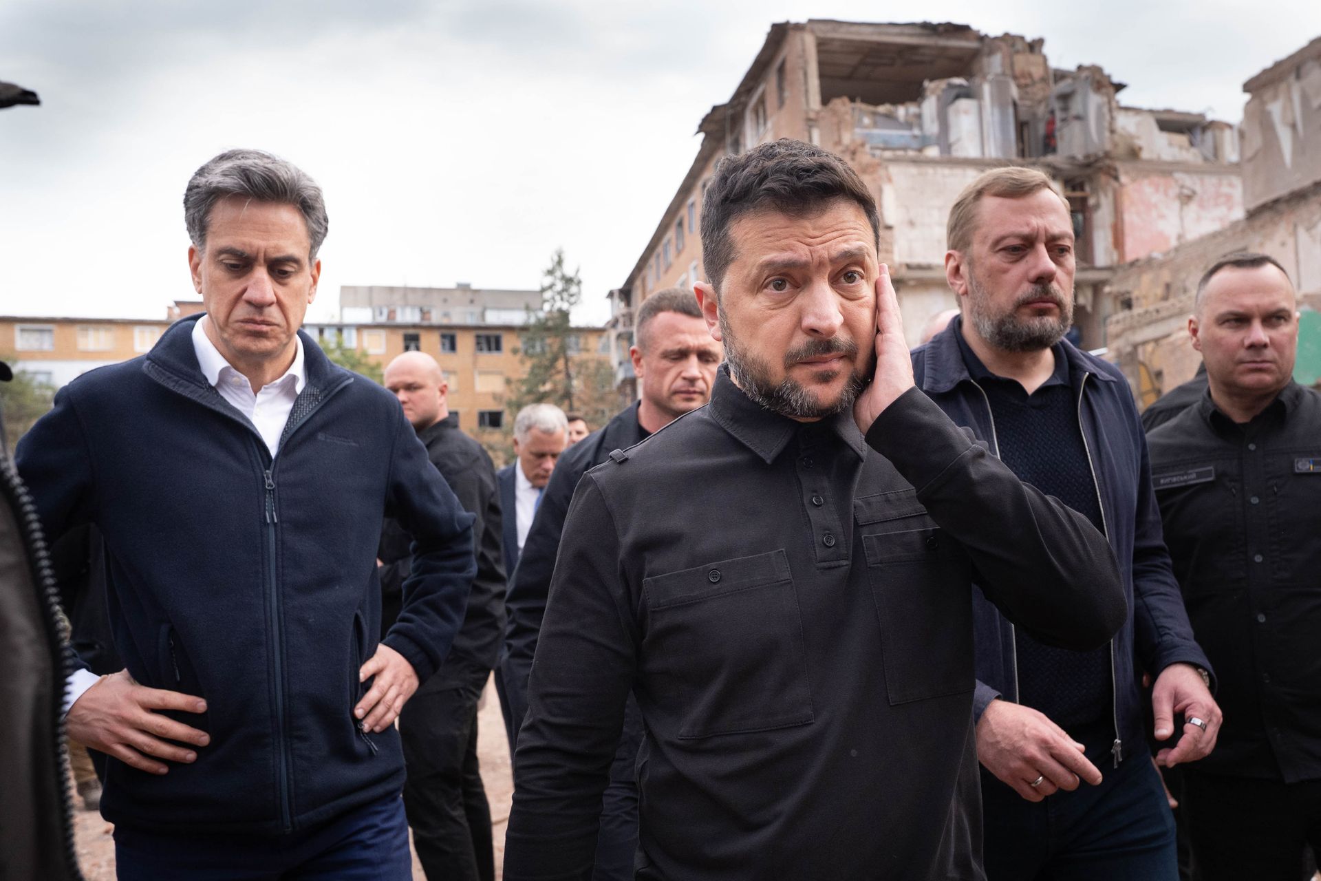 Volodymyr Zelensky at the site of a russian missile strike in Pryluky, 8 October